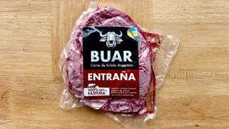 VIDEO | ¿Comerías carne de búfalo?: empresa argentina ofrece 2 buenas razones para hacerlo