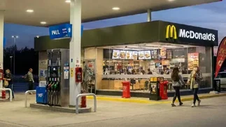 Los 3 formatos que tendrá McDonald's en las estaciones de servicio YPF