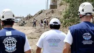 Terremoto en Venezuela: el Gobierno evalúa enviar Cascos Blancos para asistir a víctimas