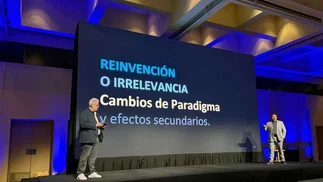 Reinvención o irrelevancia: cambios de paradigma en el software argentino