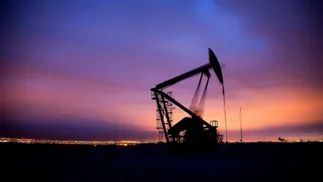 El petróleo se acerca a los u$s100 por el conflicto entre EE.UU. e Irán