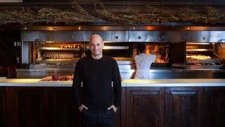 El dueño de parrilla Don Julio rompe su regla de oro con un negocio fuera del país