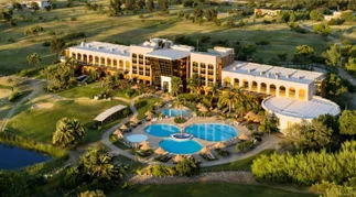 Se vende el Sheraton, el hotel más exclusivo de Colonia, por esta inédita cifra
