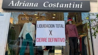 Por bajas ventas, Adriana Costantini y Sarkany cierran locales en La Plata