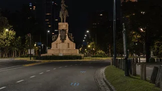Qué son y para qué sirven las líneas azules que pintaron en Buenos Aires