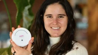 El invento que permite detectar el cáncer de mama en 10 minutos y sin dolor