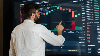 Bitcoin enfrenta una señal de alerta que puede frenar la suba