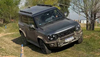 Testeamos los autos SUV Jetour T1 y T2 y revelamos qué ofrecen