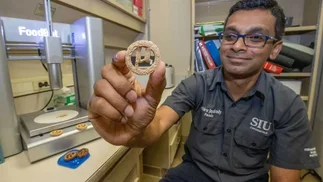 Convierten plástico en una galletita pero aún quedan dudas sobre los riesgos para la salud