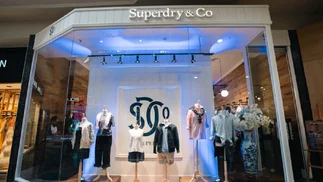 Revelan si la ropa de Superdry cuesta lo mismo en Argentina que en Europa