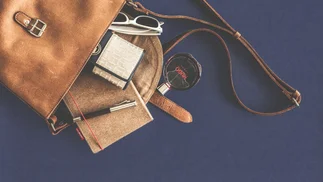 ¿Qué llevás en la cartera? Descubrí lo que dice sobre vos