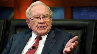 Alerta CEDEARs: la alarmante señal en las acciones de Warren Buffett