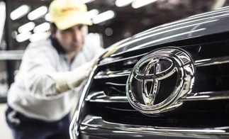 Desafíos que se planteó Toyota para reducir el impacto ambiental