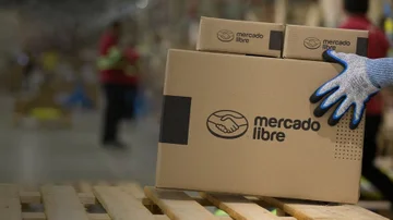 Aprovechada por curiosos: qué es la Caja Misteriosa de Mercado Libre y qué productos contiene