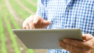 Agrotoken completa su primera operación financiera junto al Galicia: así promete impulsar al sector