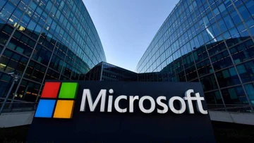 ¿Por qué Microsoft da marcha atrás en su megaproyecto de inversión en centros de datos globales?