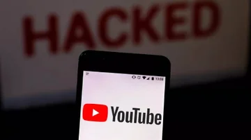 Ola de hackeos: ciberdelincuentes entraron al canal de YouTube del Tribunal Supremo de la India para vender XRP
