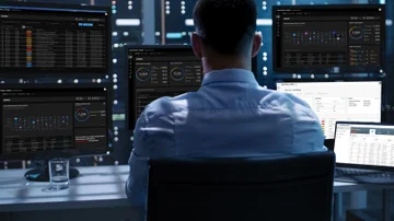 Roles IT con alta demanda: ¿qué perfil buscan las empresas por el cual pagan desde $2 millones mensuales?