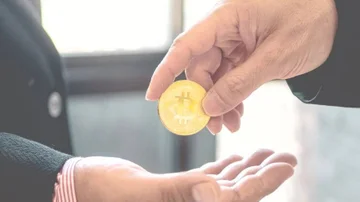 Préstamos en criptomonedas caen 43% desde 2021 y su volumen toca los u$s36.500 millones