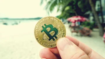 Ideal para las vacaciones: Conocé 4 plataformas que permiten pagar hoteles y vuelos con criptomonedas