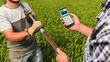 Sector agtech en alza: desarrollan una app para conectar a productores del agro con contratistas