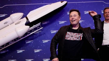 El cohete Starship de SpaceX llevará réplicas de satélites Starlink en su próxima prueba