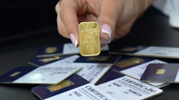 El oro alcanza nuevo récord tras el lanzamiento de un ETF conjunto con Bitcoin: a cuánto llegó la onza