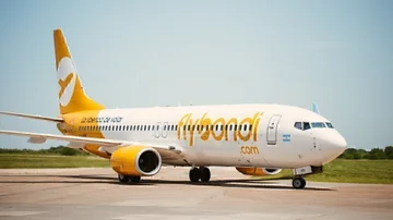 Lanzan Flybondi.fail, un portal que muestra las demoras y cancelaciones de la aerolínea lowcost