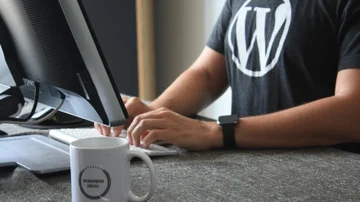 OpenAI y Midjourney usarán datos de usuarios de Tumblr y Wordpress con este fin