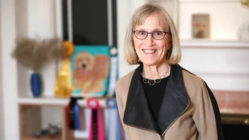 Quién es Claudia Goldin, la economista que recibió el Premio Nobel 2023