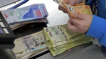 Se amplió el límite para el retiro de efectivo en comercios: ¿hasta cuánta plata podés sacar?
