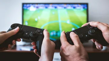 Por una denuncia de Mercado Libre, procesan a vendedores por estafas con productos truchos de PlayStation