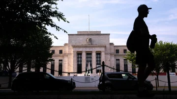 La inflación en EE.UU. alcanza su nivel más bajo en más de tres años: ¿se viene el recorte de tasas de la FED?