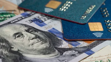 El dólar cripto bate un récord en transacciones y supera a las tarjetas de crédito