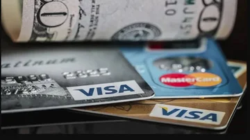 Cómo impacta el fin del cepo en las compras en el exterior y los pagos con tarjeta