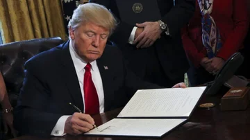 Por Trump, freelancers argentinos están preocupados (y con razón) por los trabajos y contrataciones