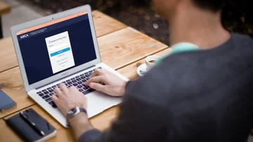 Trámites en ARCA, más fáciles con inteligencia artificial: para qué la usan los expertos en impuestos