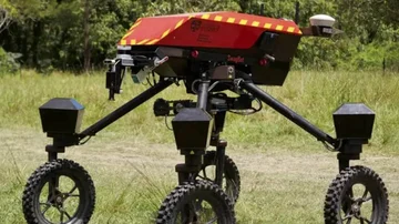 Así funciona SwagBot, el novedoso robot que cuida al ganado y monitorea el suelo del campo