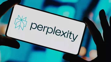 Perplexity llega a WhatsApp: qué permitirá generar su inteligencia artificial en la app