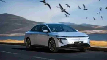 Nissan apuesta por DeepSeek para salvarse de la quiebra y competir con BYD