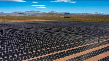 Empresa de energía solar lanzó bono verde por u$s10 millones para financiar proyectos renovables