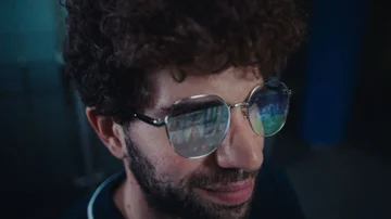La innovadora tecnología de Heineken para mantener la vista en el trabajo sin perder de vista y ver los partidos de la UEFA Champions League