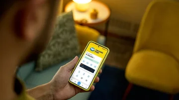 Un impuesto golpea al dólar digital y jaquea a las fintech: impulsan la reforma tributaria cripto