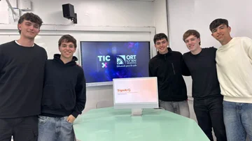 Argentinos de 17 años crean una app con IA que traduce lengua de señas para mejorar la inclusión