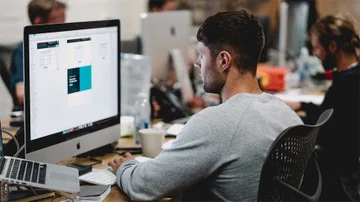 SAP acelera la formación IT en América Latina y destaca la ventaja competitiva de Argentina en IA