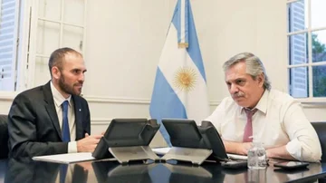 Crédito más barato: cómo puede bajar el costo del dinero y el riesgo país con la llegada de contratos inteligentes