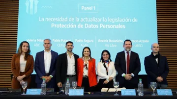 Avanza la Ley de Datos Personales: qué pasará con tu información financiera y lo que hacés en Internet