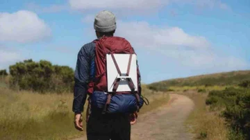 El internet satelital de Elon Musk bajó su precio: dónde comprar el kit de Starlink con descuento