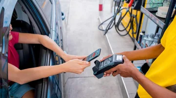 Divix, la solución digital para pago de propinas en Argentina, llega a las estaciones de servicio