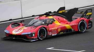 Ferrari lanza token cripto exclusivo para subastar uno de sus icónicos modelos de carreras